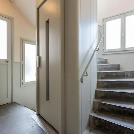 Apartment Small - Porte Maillot *